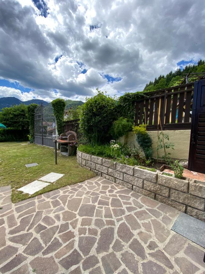 Appartamento Casa Nina Mezzolago Esterno foto