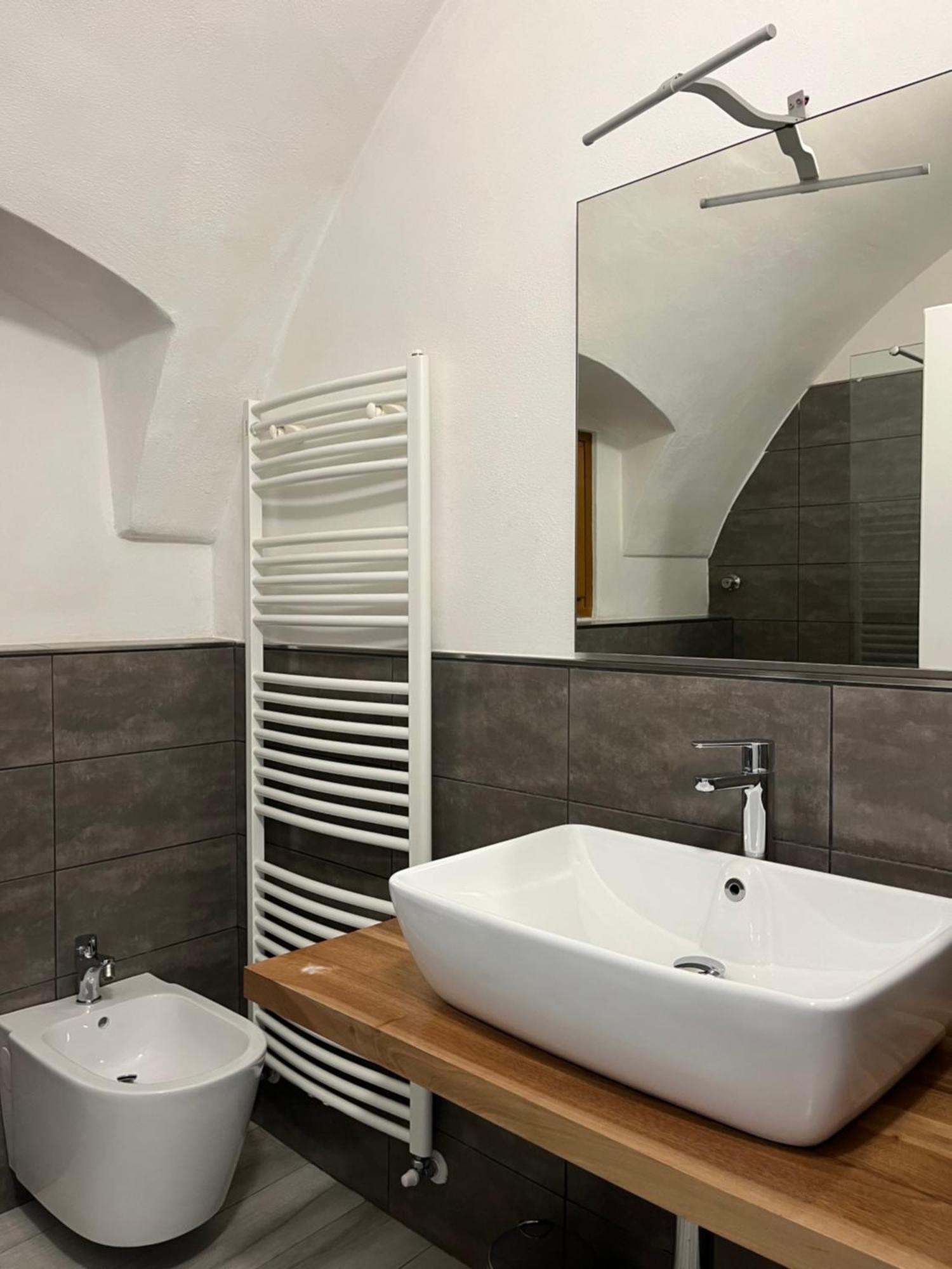 Appartamento Casa Nina Mezzolago Esterno foto